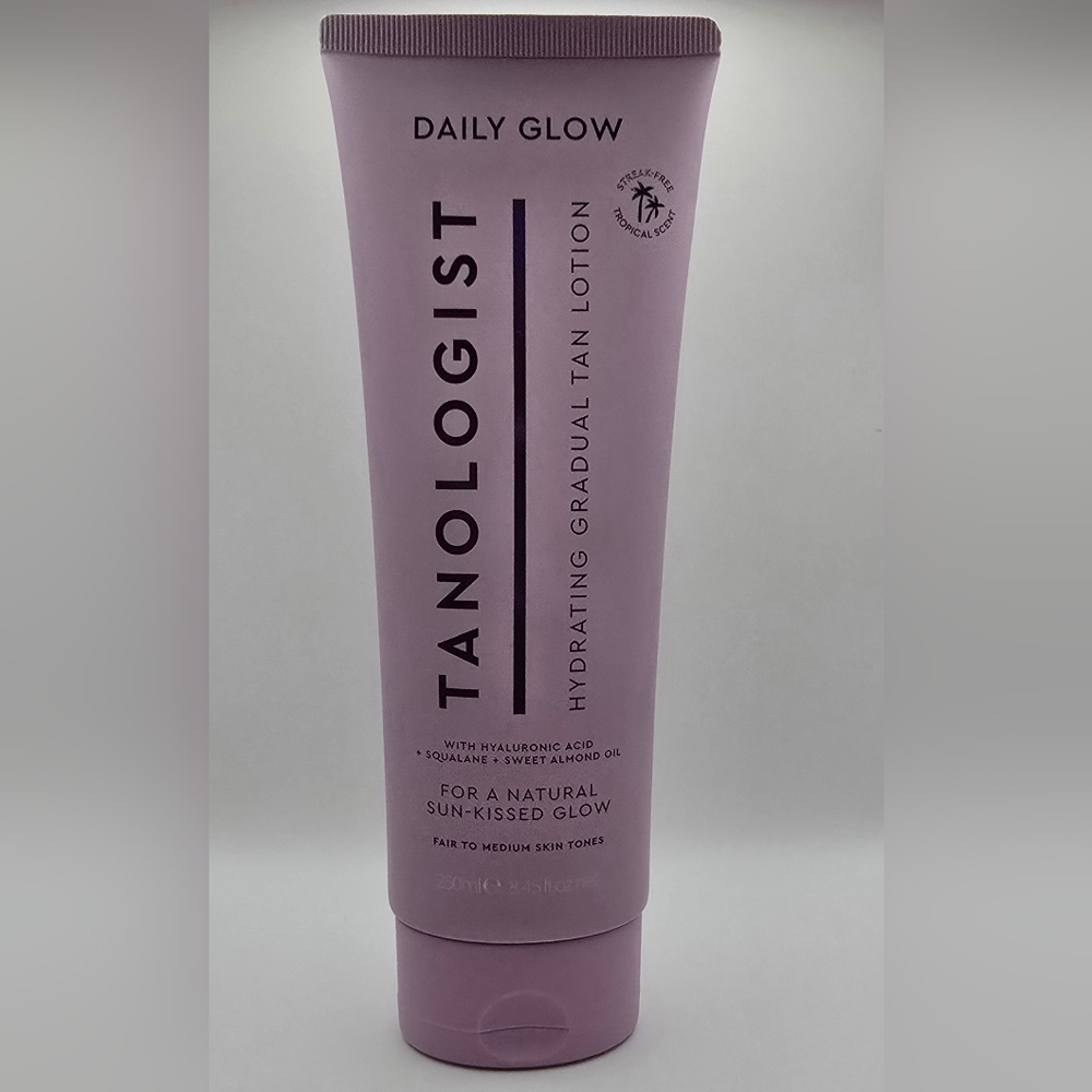 Tanologist Hydrating Gradual Tan Lotion